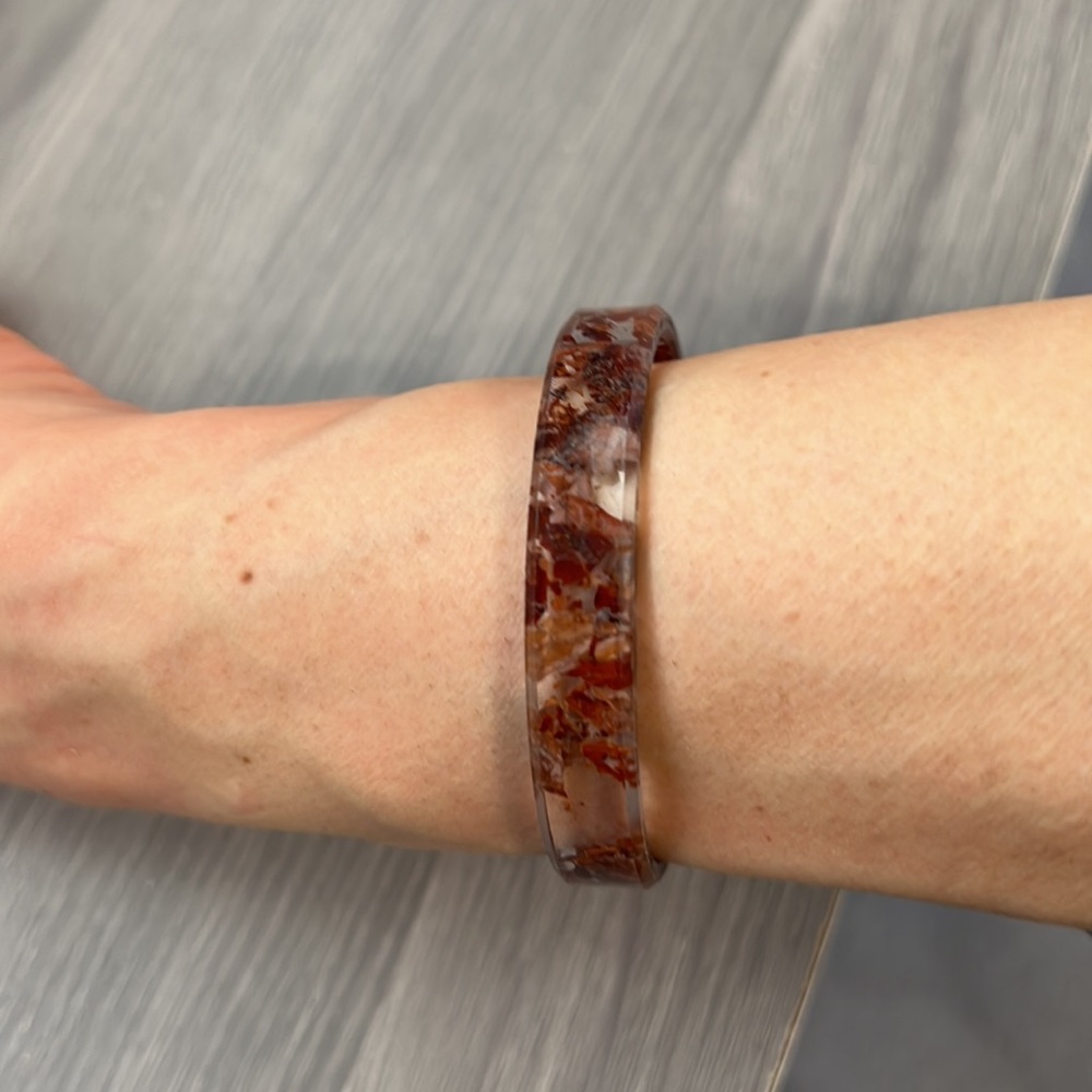 Vintage Lucite Bangle Bracelet, Clear with Leaves Inside, EUC